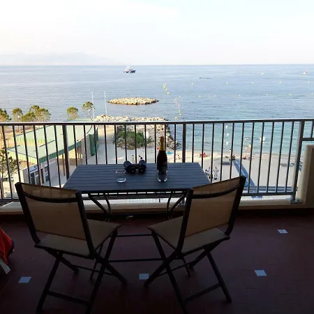 Antibes: A Nest Perched On The Sea! * Antibes